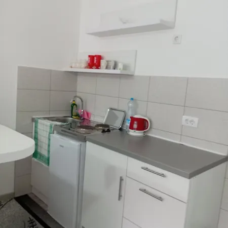 Ljuba Διαμέρισμα