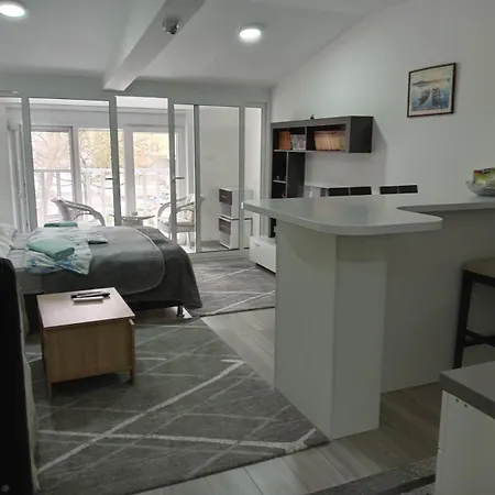 Διαμέρισμα Ljuba